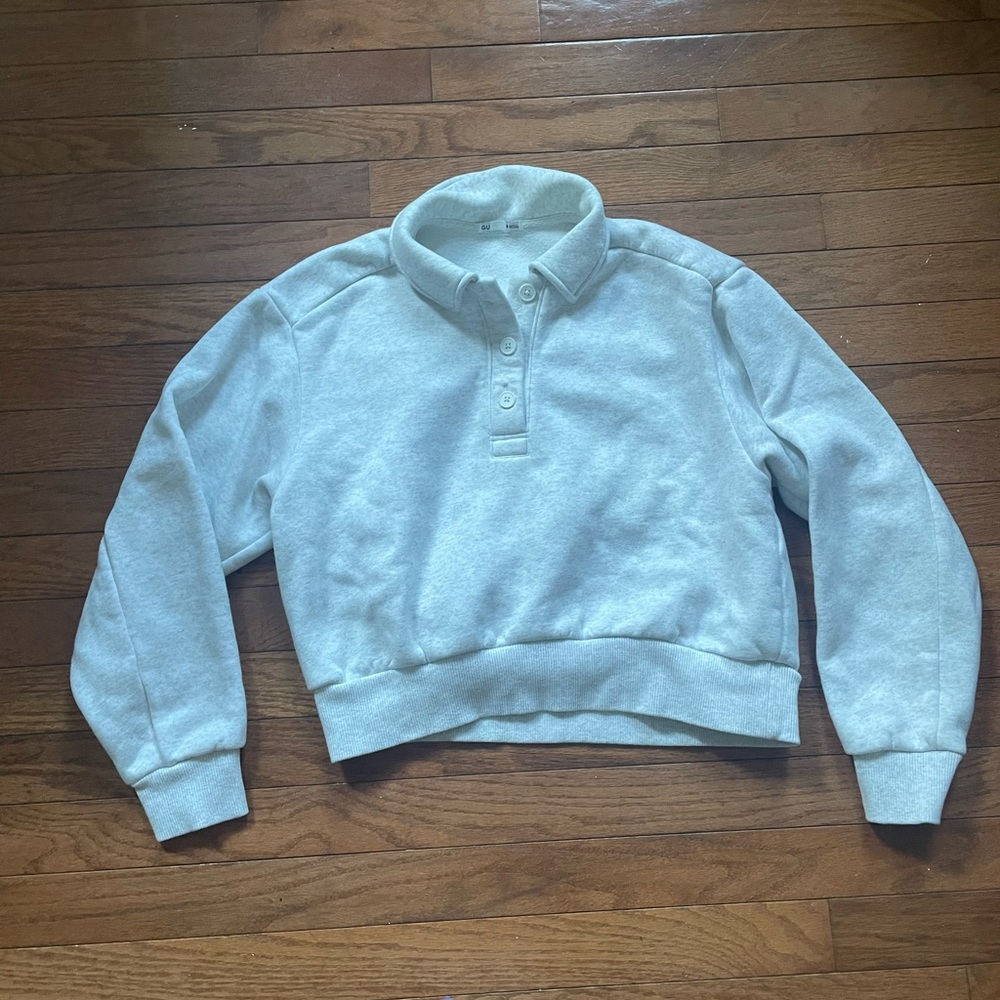 GU Grey cropped polo sweatshirt